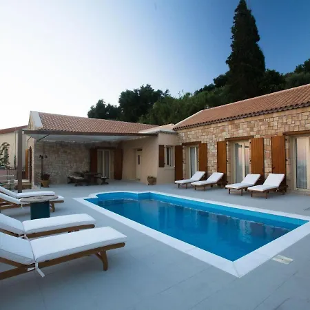 Villa Cleo Svoronata